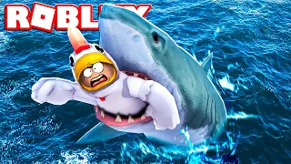 LO SQUALO GIGANTE DI ROBLOX MI HA MANGIATO!!