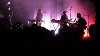 Beach House - Levitation (Live) 12/9/2015 at the Fonda Theatre