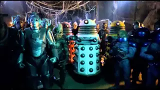 Doctor Who - The Pandorica Opens - The Doctor gets imprisoned in the Pandorica