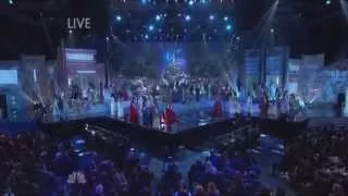 Miss Universe 2014/2015 - Evening Gown Competition (Featuring Nick Jonas)