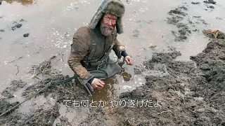 極寒の水の中で演技　ツルハシ1本でしがみつくシーンも本人　「SISU/シス 不死身の男」メイキング映像