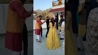 dance in his own marriage #vikrantmassey #shorts #sheetalthakur 💖💖#bablupandit .....#viral 🔥