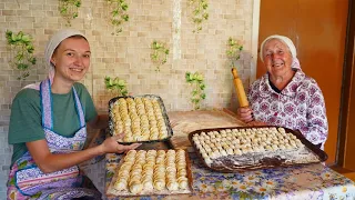 НАЛЕПИЛИ ПЕЛЬМЕНЕЙ С БАБУШКОЙ | ДЕРЕВЕНСКИЕ ЗАБОТЫ | ЗАПАСАЕМ ЕДЫ В ПРОК