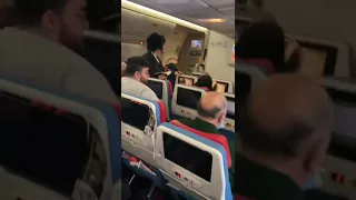 Hasidic Jews cover in-flight television #shorts