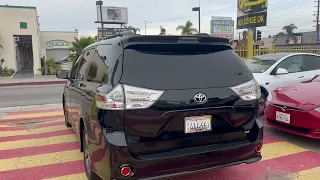 2016 TOYOTA SIENNA