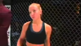 Gina Carano's first MMA fight