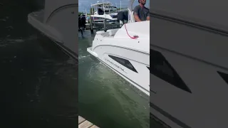 Textbook walk and rotation against the dock #regal #yacht #yachttraining #regalboats