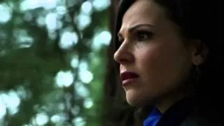 3x15 Regina watches Robin Hood