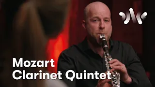 Mozart: Clarinet Quintet · Larghetto