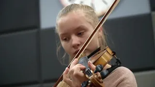 Amelia Skalska "Hallelujah" -skrzypce