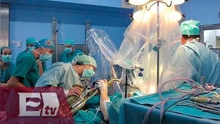 Toca el saxofón mientras le extirpan tumor cerebral en hospital de España / Kimberly Armengol