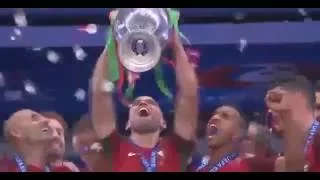 Portugal lift Euro 2016 trophy  (Portugal 1-0 France)