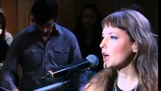 Mallu Magalhães   Sambinha Bom (Ao vivo no Altas Horas, 05-05-2012)