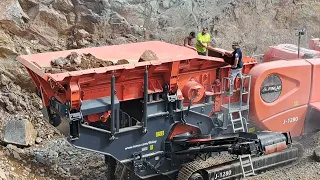 FINLAY J-1280E Jaw Crusher is always hungry