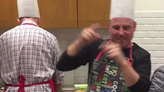 THRILL mood - Dancing while Cooking!!