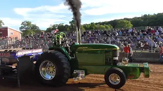 Epic Power Truck And Tractor Pull