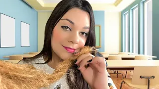 ASMR POV: A MENINA QUE SENTA ATRÁS DE VOCÊ NA ESCOLA