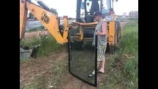 🚜Разбили заднее стекло(триплекс) на JCB 4CX🔨🔧Замена и вклейка закаленного(сталинитовое)стекла👍