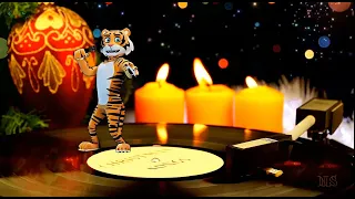 🎄 ❄️ Со Старым Новым годом, друзья! Шуточное поздравление от Тигра 🐂 Background Tiger Year