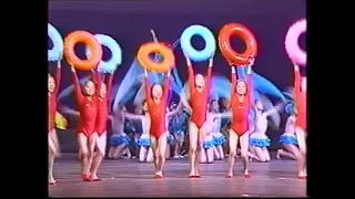 12 채육무용 «행복의 요람 송도원야영소» / Gymnastic dance “Songdowon Camp”