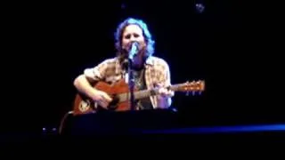 Eddie Vedder - Guaranteed (Live Va Beach)