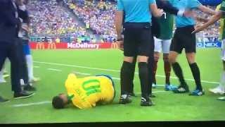 NEYMAR DIVES AGAIN AGAINST MEXICO 🇲🇽 🐬