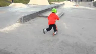 AWESOME 7 year old scooter tricks