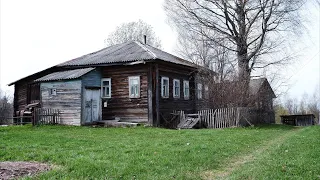 Купил дом в затерянной деревне на русском севере. Обзор деревни. Прогулка вдоль домов.