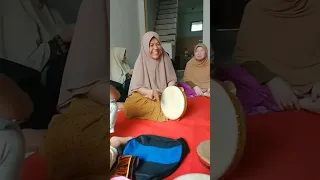 Latihan Hadroh Ibu2