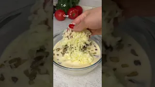 ОЧЕНЬ ПРОСТОЙ И СЫТНЫЙ ПИРОГ С КАРТОФЕЛЬНЫМ ПЮРЕ И ГРИБАМИ