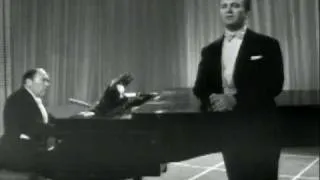 Nicolai Gedda sings "Nacht und Träume" by Schubert