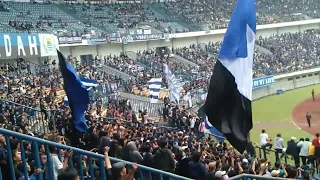 Persib kebanggaan ku 🔵 tribun Utara ultras casual menghitam