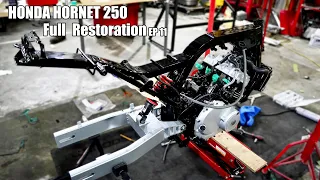 HONDA Hornet250 Motorcycle Full Restoration 11｜Place the restored engine on the vehicle body.