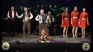 Skupina ROLLAND a DIEVČENSKÉ TRIO z Čirča - V zelenom hájičku