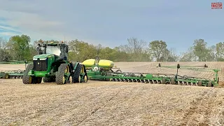 54 Row JOHN DEERE Corn Planter