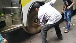 How to Change Flat Tire of a Huge Bus  Easy Techniques