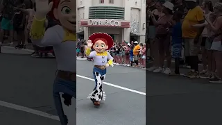 Jessie dancing in Toy Story Parade | Disney Pixar Parade | Disney World #shorts