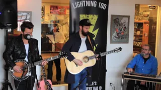 Ruston Kelly performing "Mockingbird" live on Lightning 100