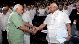 Narendra Modi and Sharad Pawar trade charges