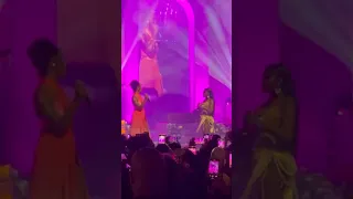 Ari Lennox & Summer Walker Performing Unloyal!! #tamtonight