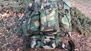 Attaching a MOLLE II waist pack to the Medium ALICE ruck