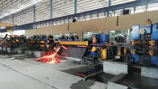 Continues cutting shear high speed shear in rolling mill..