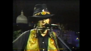 Neil Young - Helpless ( live 1985 )