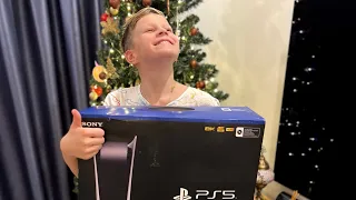 Surprise! Подарили детям Sony Playstation 5 Digital Edition /Неожиданная реакция! ❤ / Распаковка