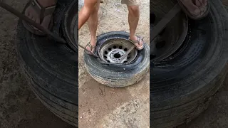 #tires #car #truck #auto #mechanic #repair #skillful #mdrtyre #video #shorts #episode2