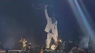 Richard Ashcroft. Neighbourhood weekender 2019. Intro & out of my body