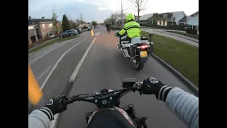 Police chasing a gilera runner 180 in the netherlands
