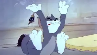 Tom and Jerry | The Yankee Doodle Mouse 1943 | Clip 01