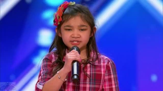 America's Got Talent 2017 Angelica Hale 9 Year Old Stuns Simon & The Crowd