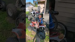 Imprint them early on to Ride 😎🤘 Little Jr. watching Dad on Yamaha Raptor